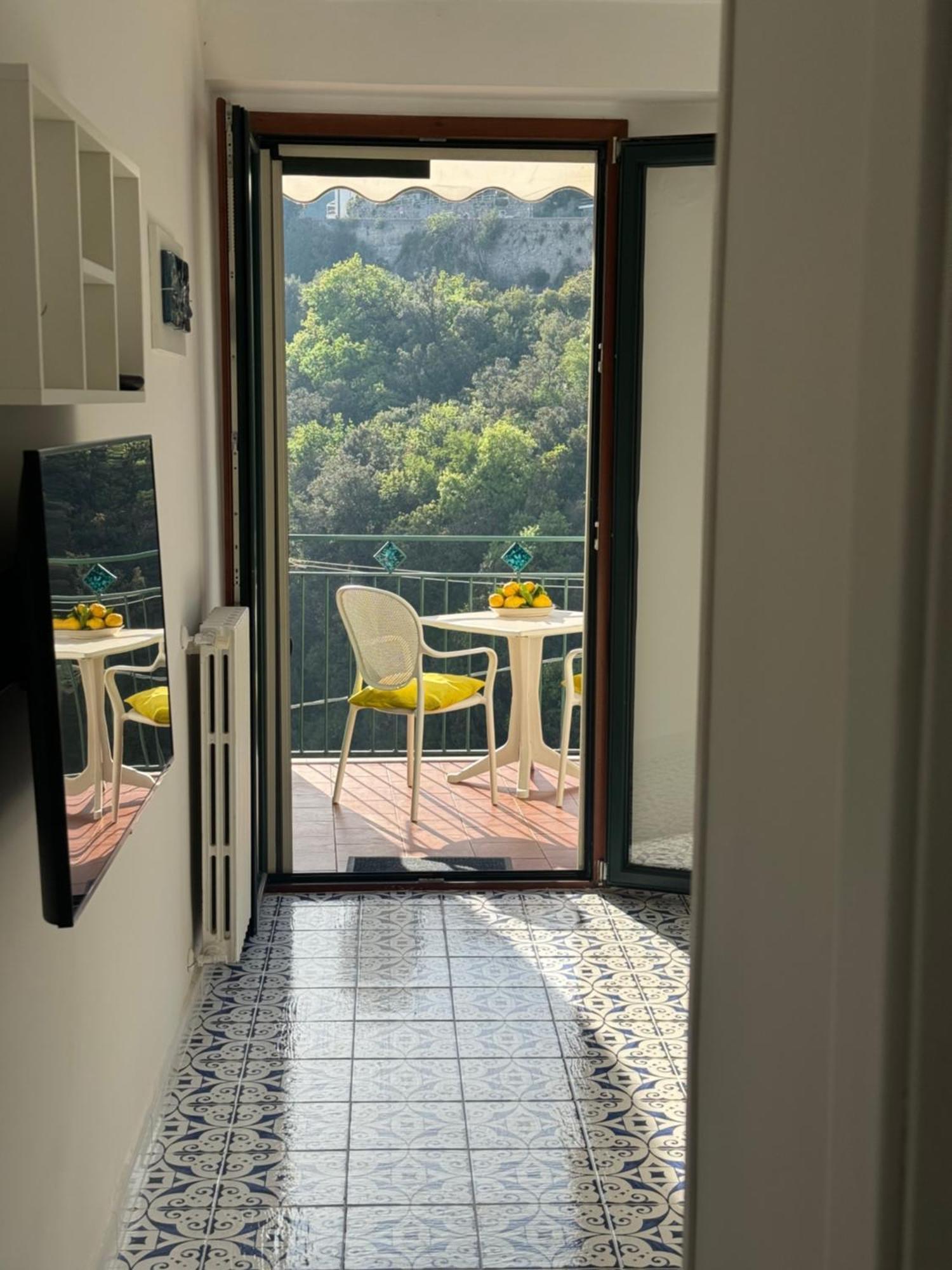 Panoramic Flat Amalfi Coast - Sea View 1 Apartment วิเอตริ ภายนอก รูปภาพ