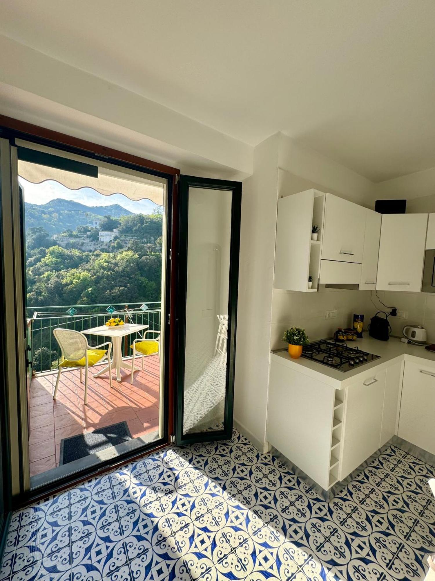 Panoramic Flat Amalfi Coast - Sea View 1 Apartment วิเอตริ ภายนอก รูปภาพ