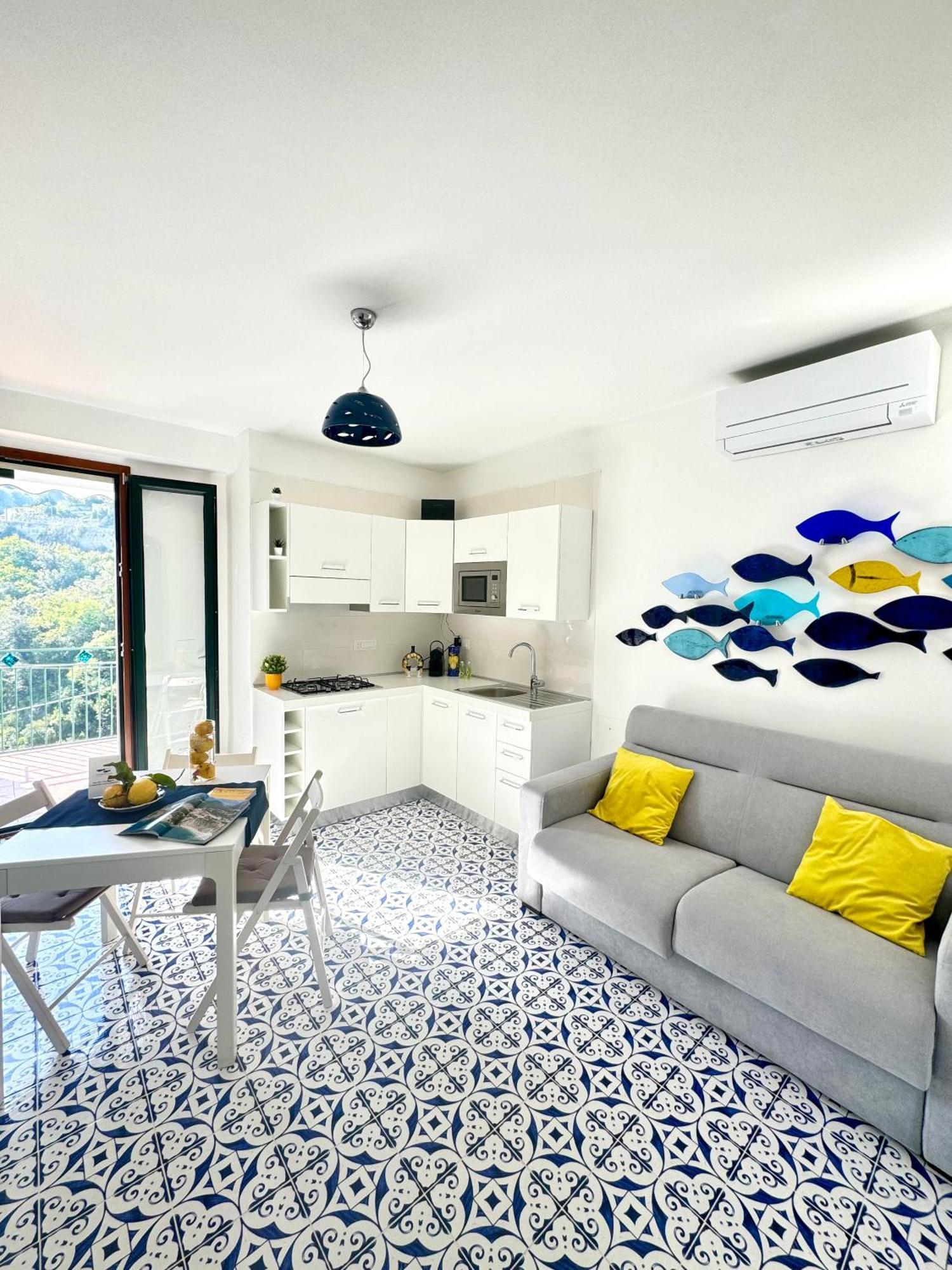 Panoramic Flat Amalfi Coast - Sea View 1 Apartment วิเอตริ ภายนอก รูปภาพ